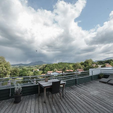 Hotel Restaurant Aldaburua Larressore Екстер'єр фото