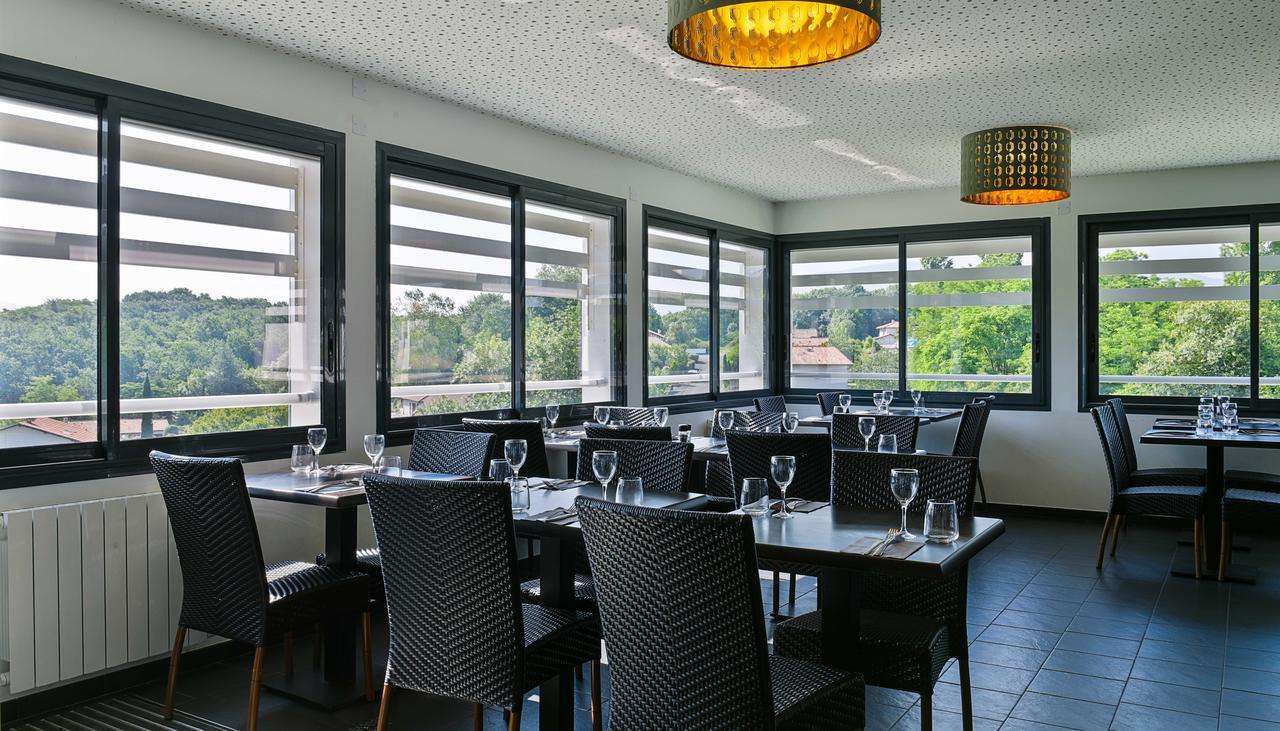 Hotel Restaurant Aldaburua Larressore Екстер'єр фото